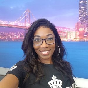 Meet your Posher, Shathasha